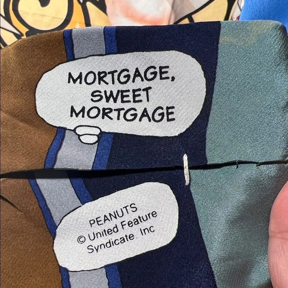 Vintage Peanuts Snoopy and Friends Mortgage Sweet Mortgage Silk Tie 4